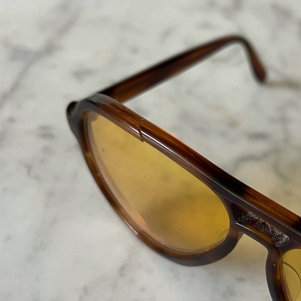 Vintage Ray-ban Vagabond Ambermatic Sunglasses - Picture 9 of 9
